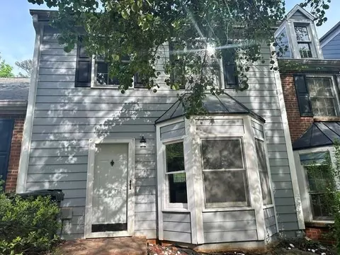 1270 Warsaw Rd, Roswell, GA 30076