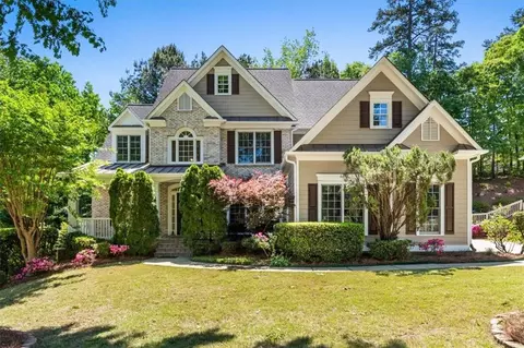 455 Hillcrest View Dr, Suwanee, GA 30024