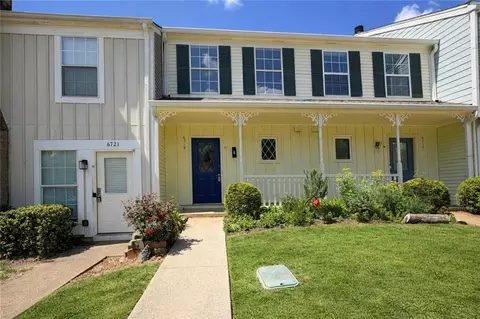 6719 Colchester Pl, Norcross, GA 30093