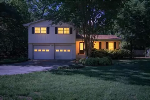 4818 Tilly Mill Rd, Dunwoody, GA 30360