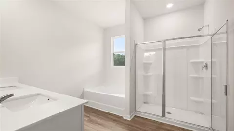 Bath - 2242 Edgecombe Ln, Dacula, GA 30019 photo 2 of 4