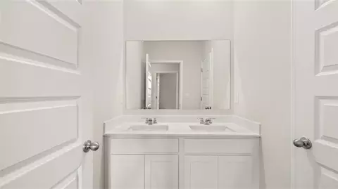 Entry Way - 2242 Edgecombe Ln, Dacula, GA 30019 photo 6 of 6