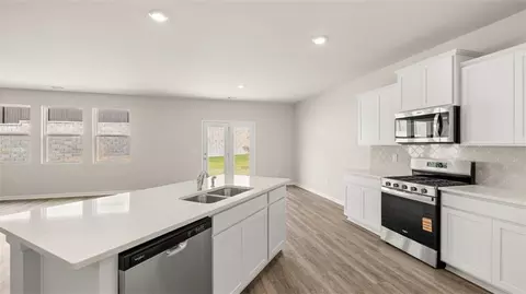 Kitchen - 2242 Edgecombe Ln, Dacula, GA 30019 photo 2 of 2