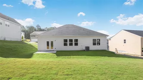 Exterior - 2242 Edgecombe Ln, Dacula, GA 30019 photo 2 of 2