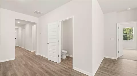 Entry Way - 2242 Edgecombe Ln, Dacula, GA 30019 photo 4 of 6