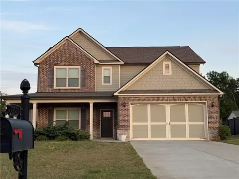 1313 Calgary Lake Dr, Winder, GA 30680