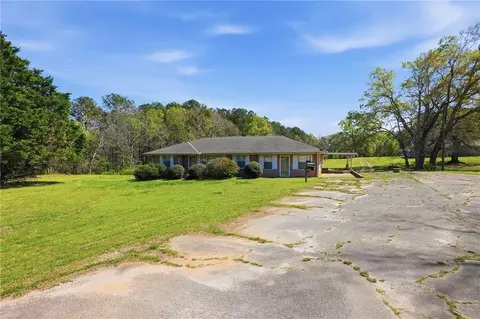 Exterior - 1791 Walnut Ave, Covington, GA 30014 photo 2 of 8