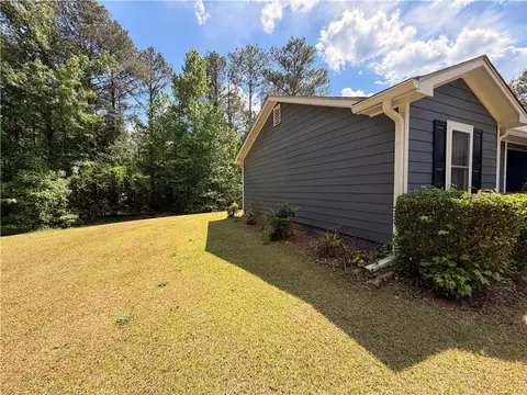 145 Stoneview Cir, Covington, GA 30016 photo 4
