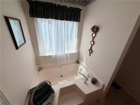 145 Stoneview Cir, Covington, GA 30016 photo 39