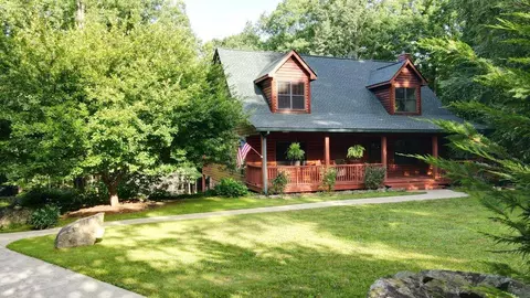 124 S Stewart Ln, Rising Fawn, GA 30738