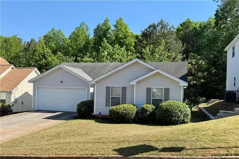 5277 Shirewick Dr, Lithonia, GA 30058