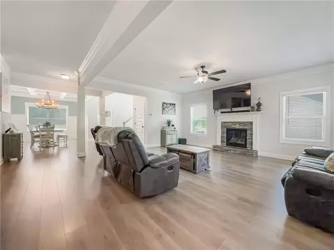Living - 189 Bella Dr, Monroe, GA 30655 photo 2 of 3