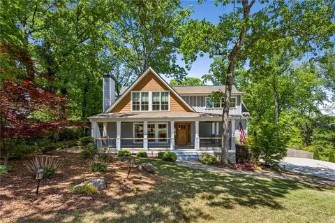 3889 Easy Cir NE, Marietta, GA 30066