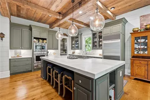 Kitchen - 3736 Turnberry Ct, Duluth, GA 30096 photo 2 of 8