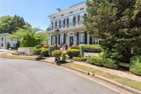 Exterior - 3736 Turnberry Ct, Duluth, GA 30096 photo 3 of 13