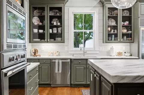 Kitchen - 3736 Turnberry Ct, Duluth, GA 30096 photo 5 of 8