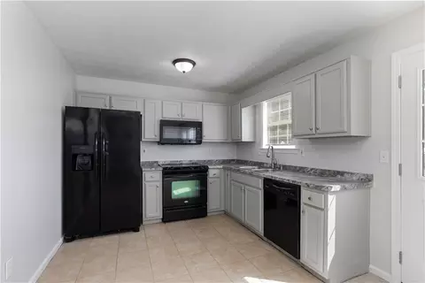 Kitchen - 150 Fairclift Dr, Covington, GA 30016 photo 1 of 2