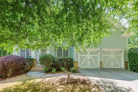 5678 Coopers Glen Ct SW, Mableton, GA 30126