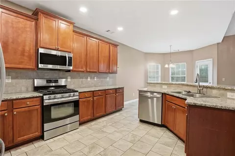 Kitchen - 50 Amberjack Trl, Covington, GA 30016 photo 1 of 1