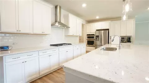 585 Briard Dr, Sugar Hill, GA 30518