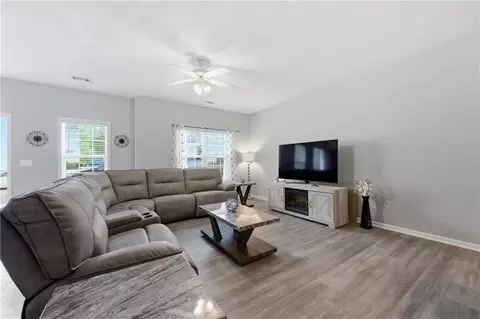 Living - 313 Venture Path, Hiram, GA 30141 photo 2 of 3