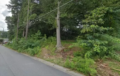 378 Lockheed Ave SE, Marietta, GA 30060