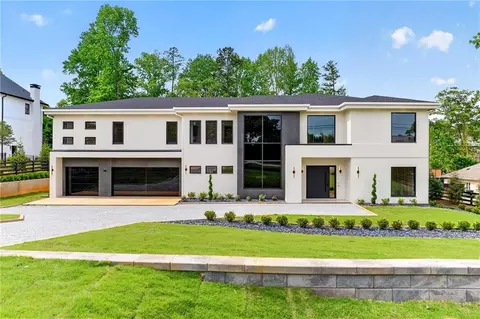 92 Whitehead Rd, Sugar Hill, GA 30518