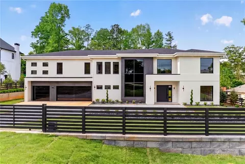 92 Whitehead Rd, Sugar Hill, GA 30518