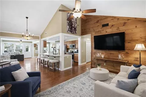 201 Talona Lake Ter, Ellijay, GA 30536