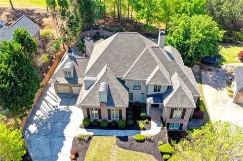 View/Area - 552 Brendlynn Ct, Suwanee, GA 30024 photo 1 of 18