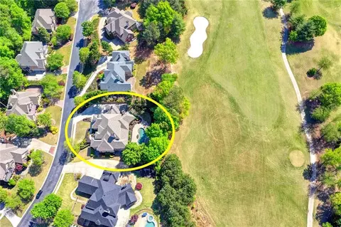 View/Area - 552 Brendlynn Ct, Suwanee, GA 30024 photo 5 of 18