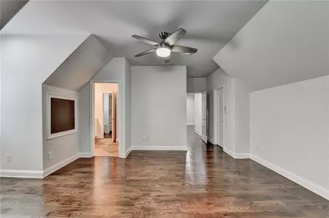 Bedroom - 552 Brendlynn Ct, Suwanee, GA 30024 photo 13 of 17