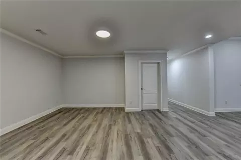 Living - 552 Brendlynn Ct, Suwanee, GA 30024 photo 15 of 25