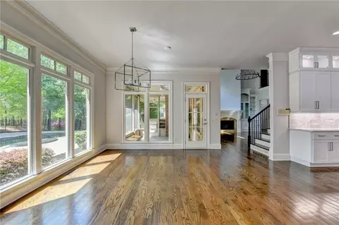 Living - 552 Brendlynn Ct, Suwanee, GA 30024 photo 8 of 25