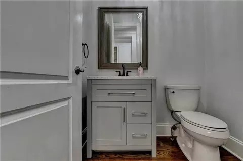 Bath - 552 Brendlynn Ct, Suwanee, GA 30024 photo 1 of 14