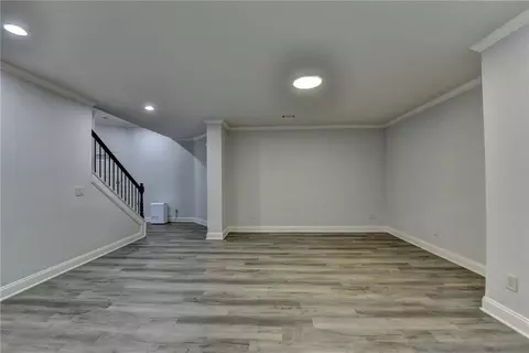 Living - 552 Brendlynn Ct, Suwanee, GA 30024 photo 16 of 25