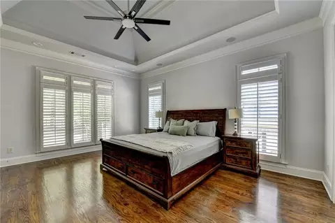 Bedroom - 552 Brendlynn Ct, Suwanee, GA 30024 photo 3 of 17
