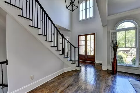 Entry Way - 552 Brendlynn Ct, Suwanee, GA 30024 photo 1 of 8