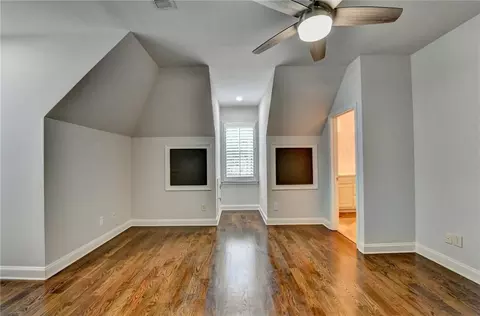 Bedroom - 552 Brendlynn Ct, Suwanee, GA 30024 photo 12 of 17