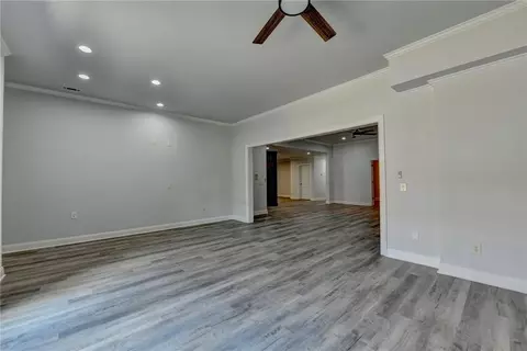 Living - 552 Brendlynn Ct, Suwanee, GA 30024 photo 24 of 25