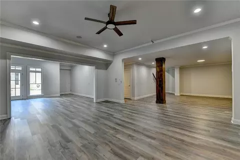 Living - 552 Brendlynn Ct, Suwanee, GA 30024 photo 20 of 25