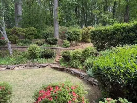 220 May Apple Ln, Alpharetta, GA 30005