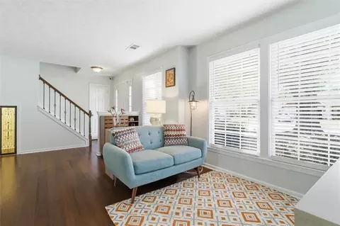 Living - 3085 Abbotts Pointe Dr, Duluth, GA 30097 photo 3 of 5