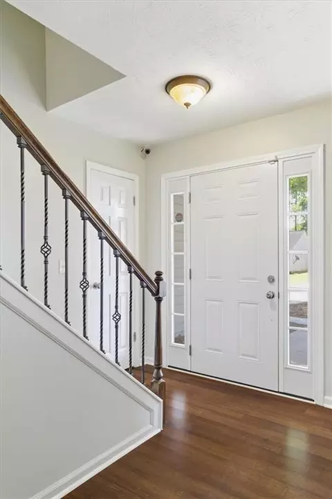 Entry Way - 3085 Abbotts Pointe Dr, Duluth, GA 30097 photo 1 of 3