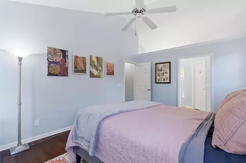 Bedroom - 3085 Abbotts Pointe Dr, Duluth, GA 30097 photo 2 of 7