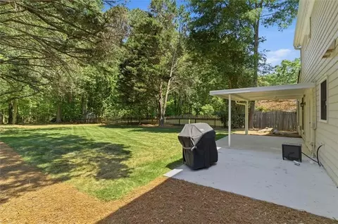 Exterior - 3085 Abbotts Pointe Dr, Duluth, GA 30097 photo 5 of 12