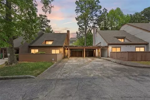 Exterior - 9 Willowick Dr, Lithonia, GA 30038 photo 2 of 3