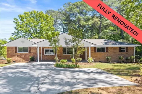 2178 Rockdale Cir, Snellville, GA 30078