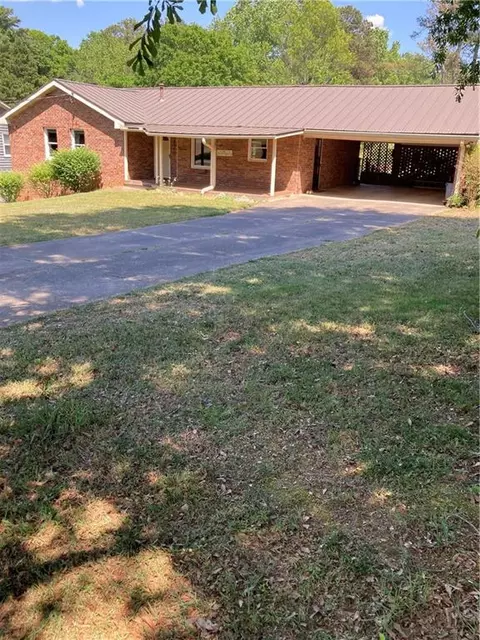 305 Fernbank Ct, Alpharetta, GA 30004