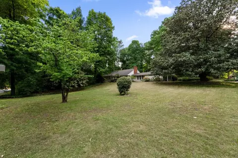 5132 High Point Rd, Atlanta, GA 30342